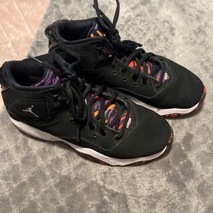 Jordan B's loyal 5.5Y